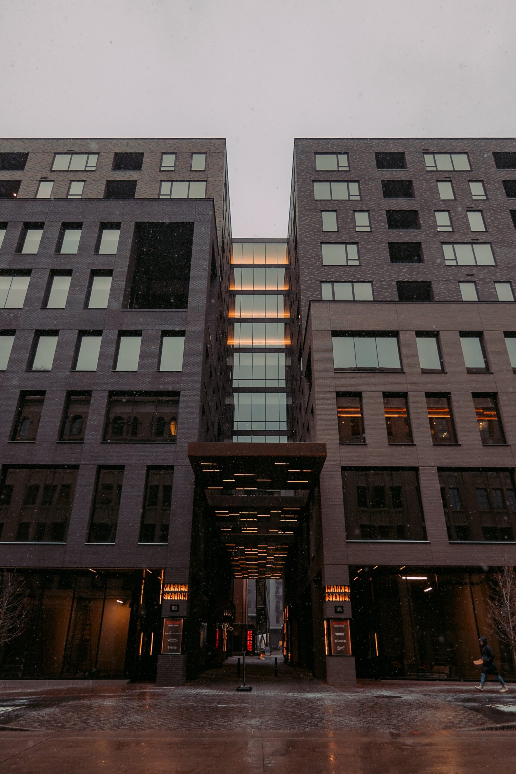 colin-lloyd-y-7HlE-eJL0-unsplash